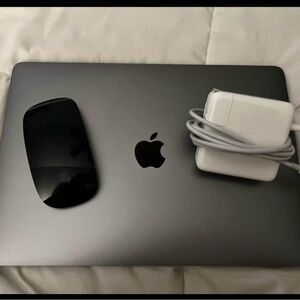 MacBook Pro 13” M1 2020